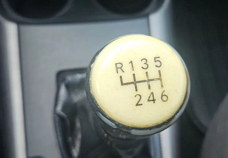 Zunanja slika - Toyota RAV4 - 4WD 2.2 D-4D 150ks °1.LASTNIK° °NOVE GUME° - 11