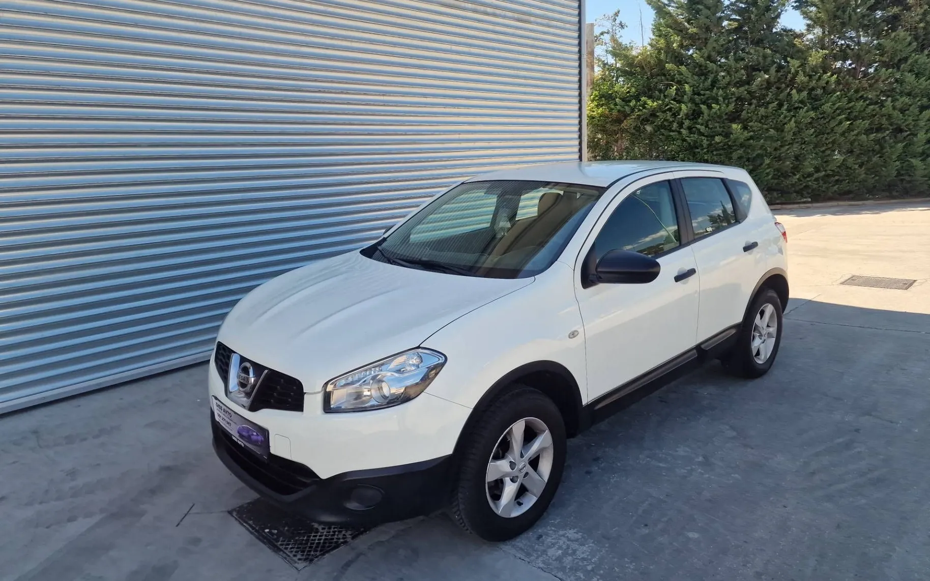 Zunanja slika - Nissan Qashqai - 1.6 16V SAMO 98.000km 2.LASTNIK - 2