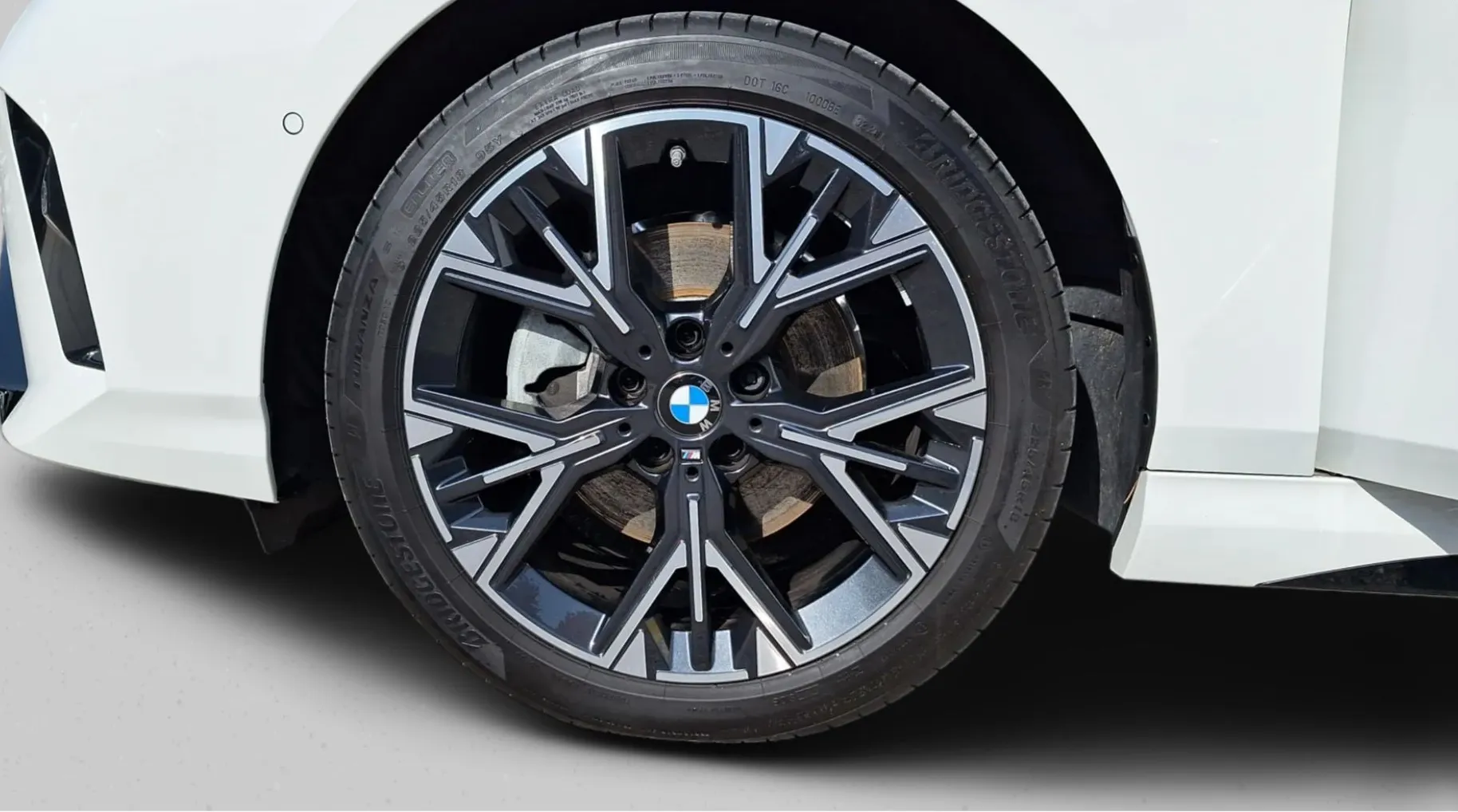 Zunanja slika - BMW Serija 1 - : 120  AT  M-sport SLO - 17