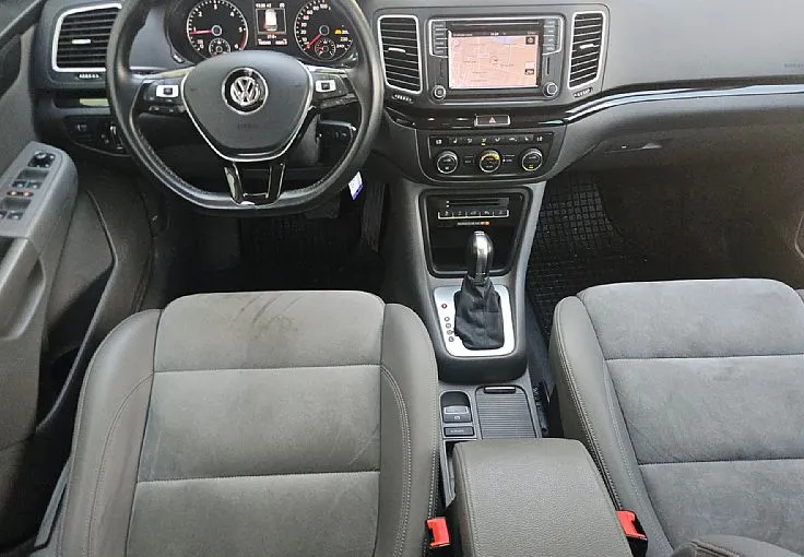 Zunanja slika - Volkswagen Sharan - °HIGHLINE° 2.0 TDI 177ks °DSG° °BI-XENON° °17-COL° - 9