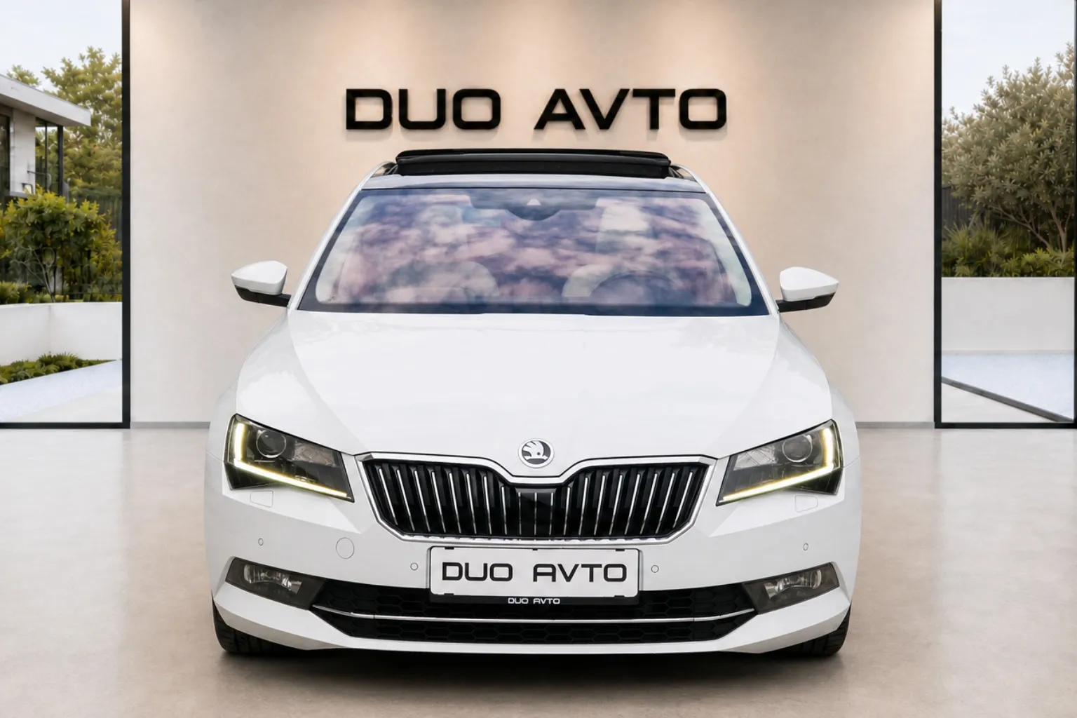 Zunanja slika - Škoda Superb - 4x4-2.0 TDI-DSG-PANORAMA-360KAM.-USNJE-ACC-F1-18 - 3