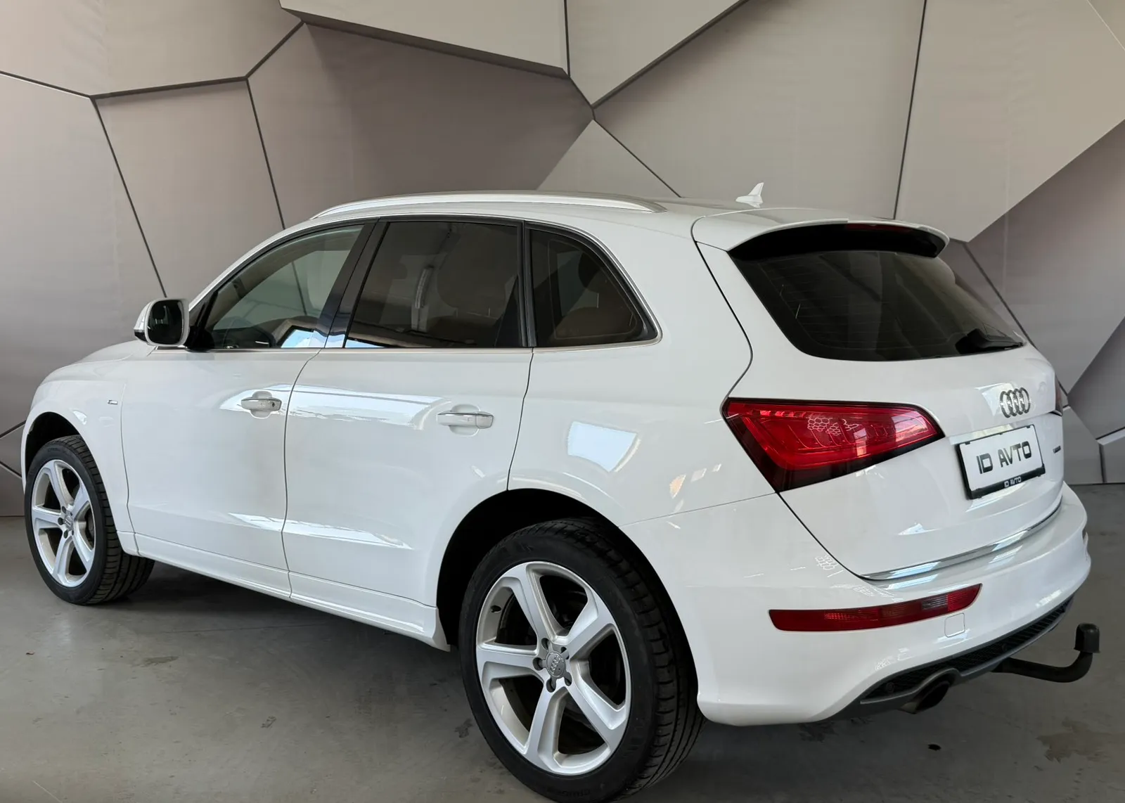 Zunanja slika - Audi Q5 - quattro 2,0 TDI clean diesel S-tronic - 7