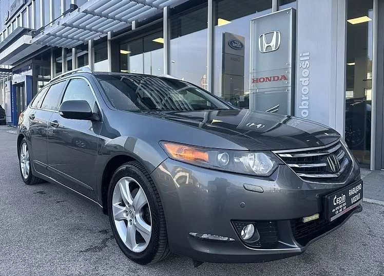 Zunanja slika - Honda Accord - 2.2i-DTEC Executive Plus - 1