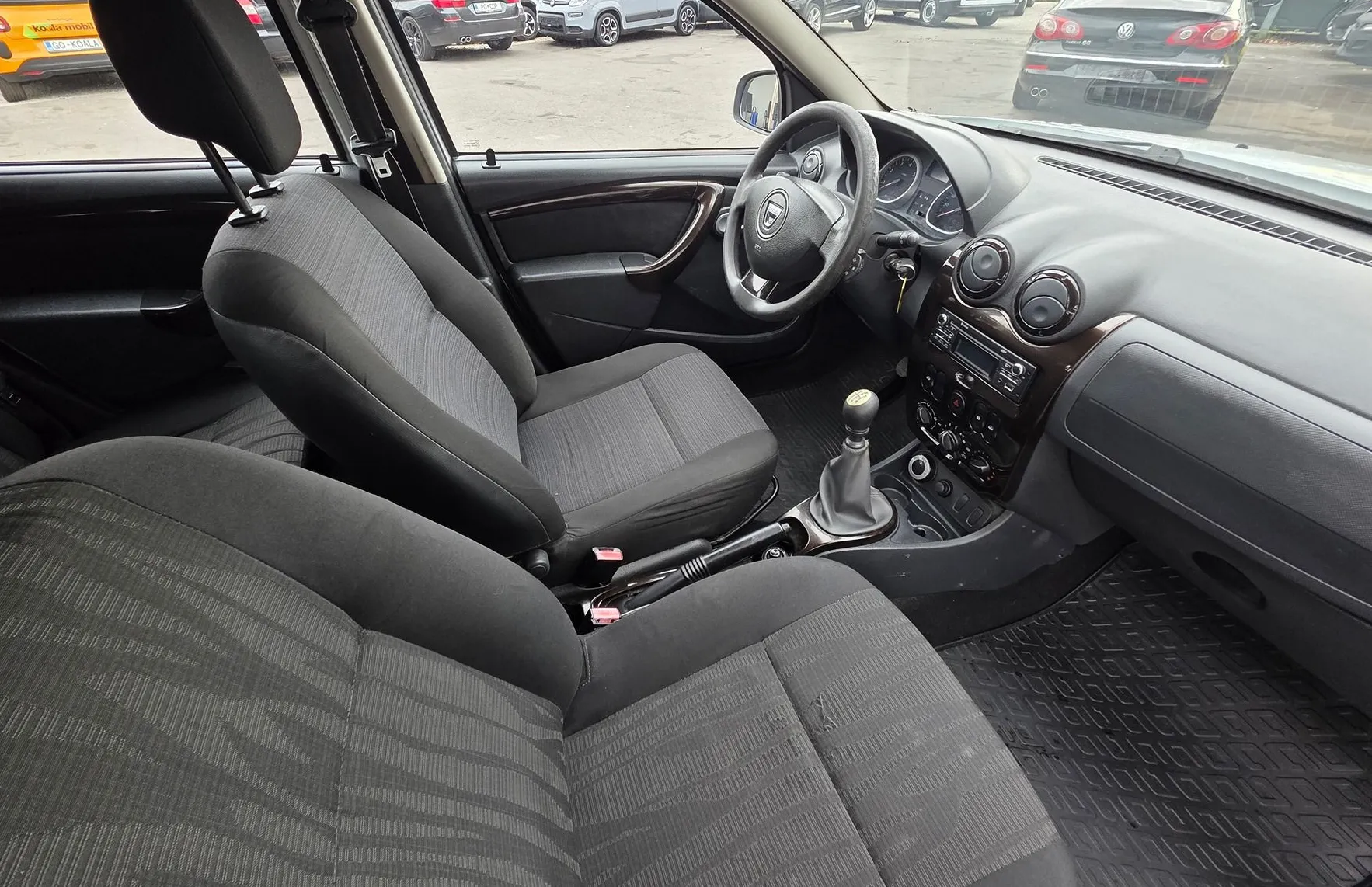 Zunanja slika - Dacia Duster - 4x4 1.5 dCi KLIMA-SLOVENSKA-1.LASTNIK - 11