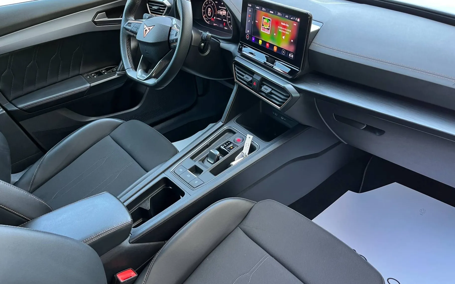 Notranja slika - Cupra Formentor - 1.5 TSI DSG-1 LASTNIK-59400 km-LED-19 COL-ODLIČEN. - 10