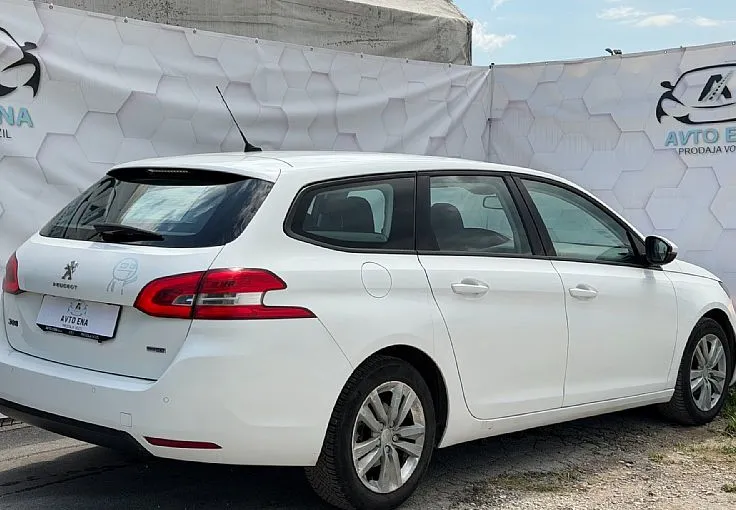 Zunanja slika - Peugeot 308 - 1.6 HDI avt. - LED - PDC - NAVI - ALU16 - 3