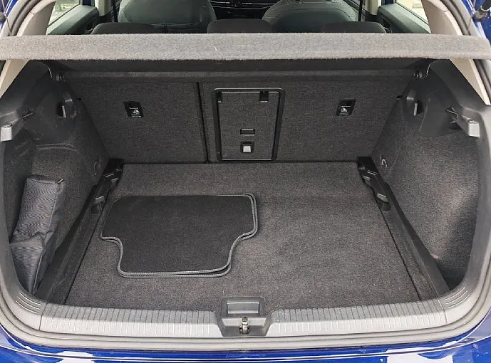Zunanja slika - Volkswagen Golf - 1.5 eTSI Style DSG°1.Last°SLO°EL.sedeži°Akt.temp - 6