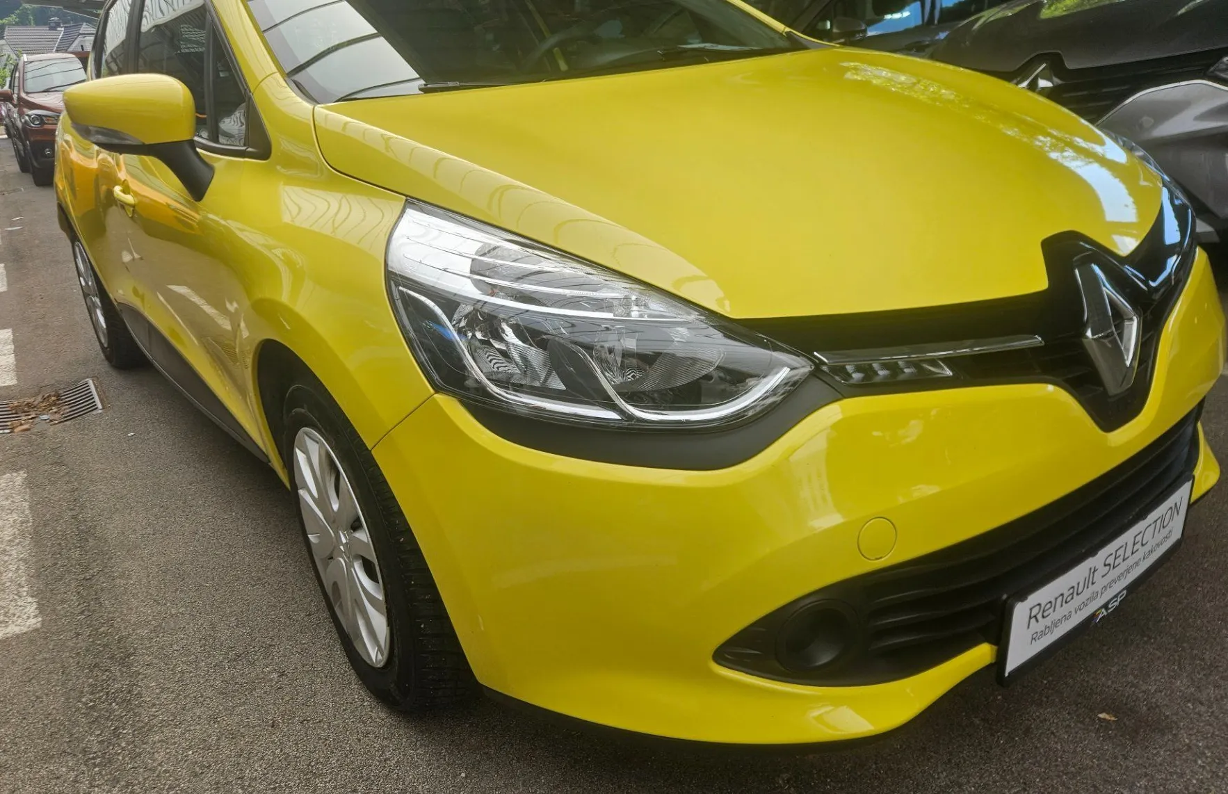 Zunanja slika - Renault Clio - 1.2 16V Expression - 2