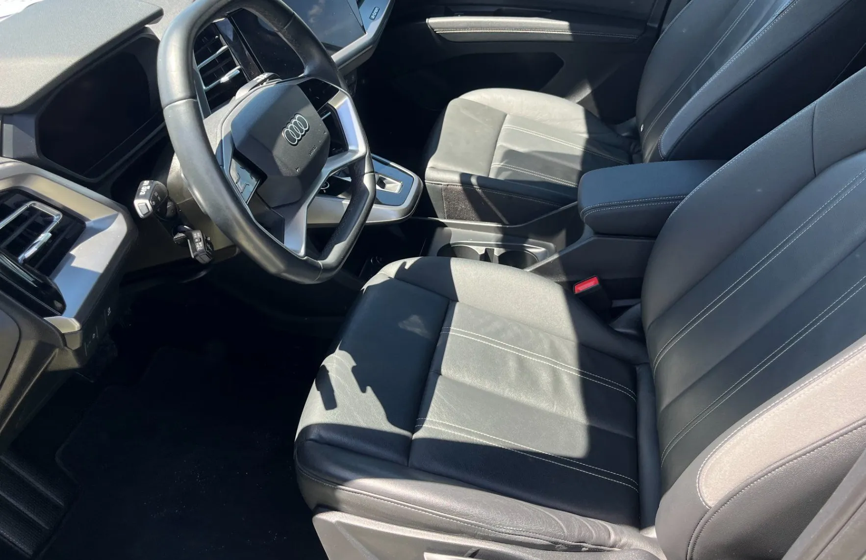 Zunanja slika - Audi Q4 - e-tron 50 e-tron quattro S Line 220kw.LED.USNJE.2X PDC - 14