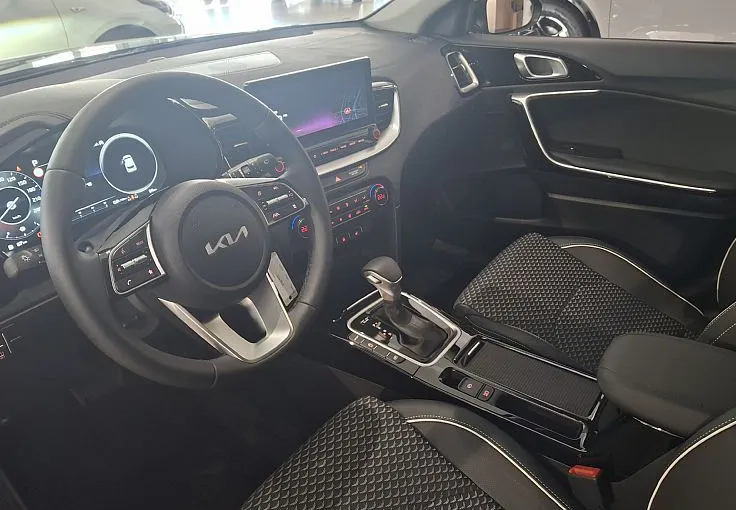 Zunanja slika - KIA XCeed - Kia  1.6 T-GDi EX WAY ISG.7DCT 110.3 kW. VEČ - 7