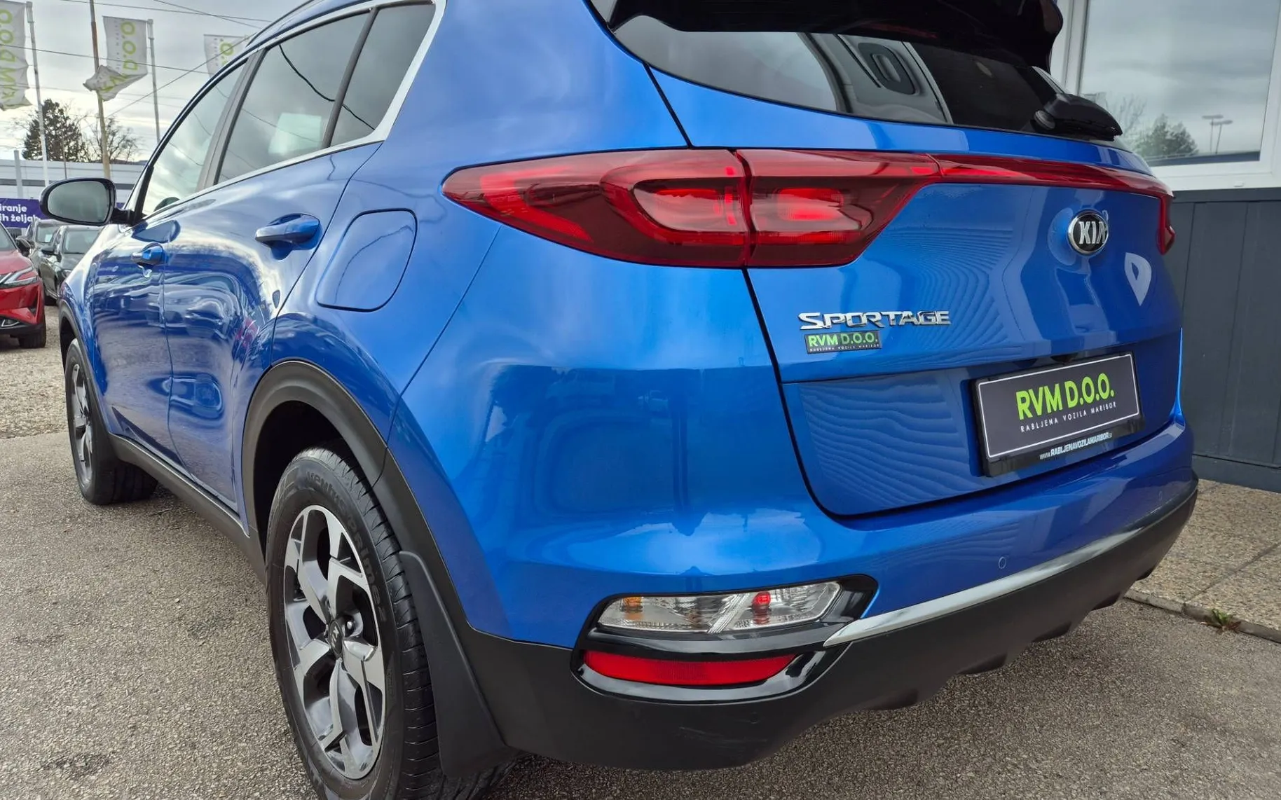 Zunanja slika - KIA Sportage - 1.6°EX EDITION°SLO°1.LAST°PDC°KAMERA°BLUETOOTH° - 3