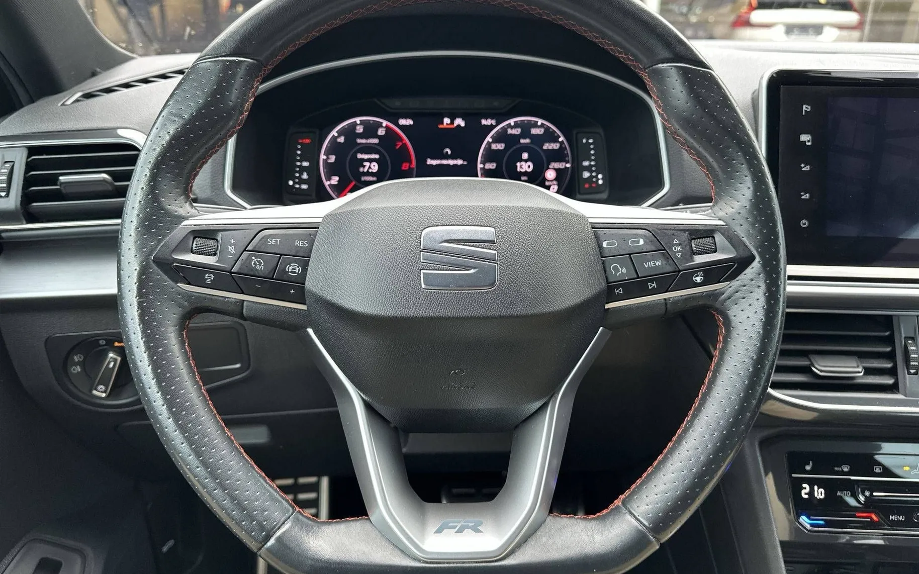 Notranja slika - Seat Tarraco - 1.5 EcoTSI EVO ACT FR DSG... - 14
