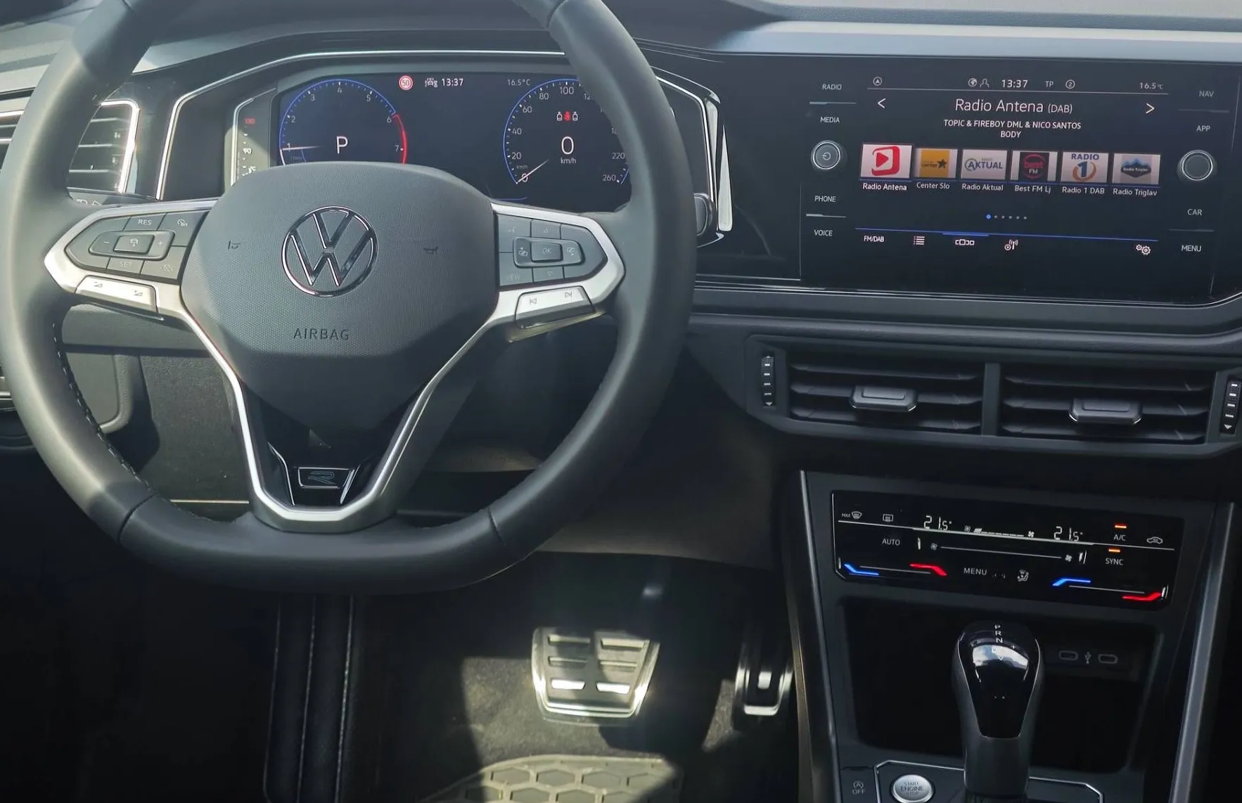 Zunanja slika - Volkswagen Taigo - 1.0 TSI 4JOY 85  115 ... - 9