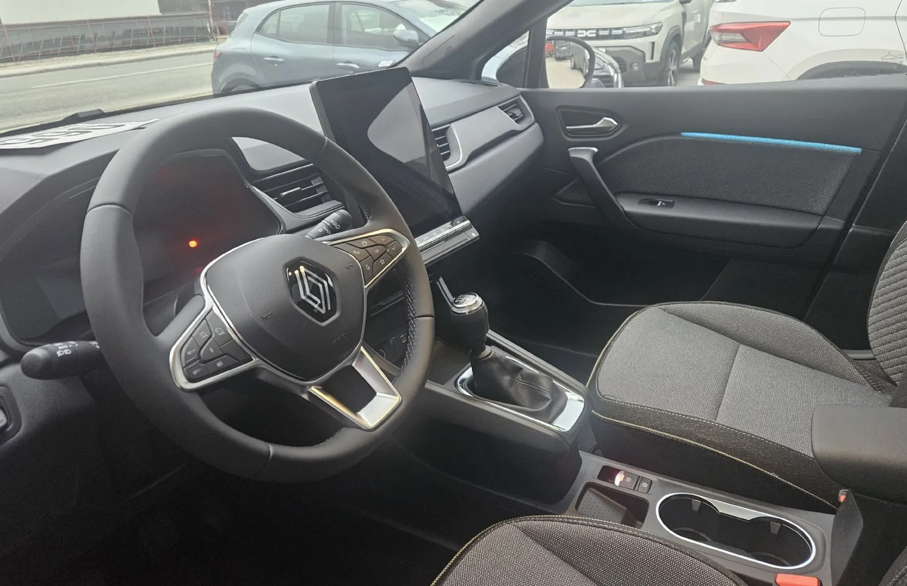 Zunanja slika - Renault Captur - TCe 140 Techno - 7
