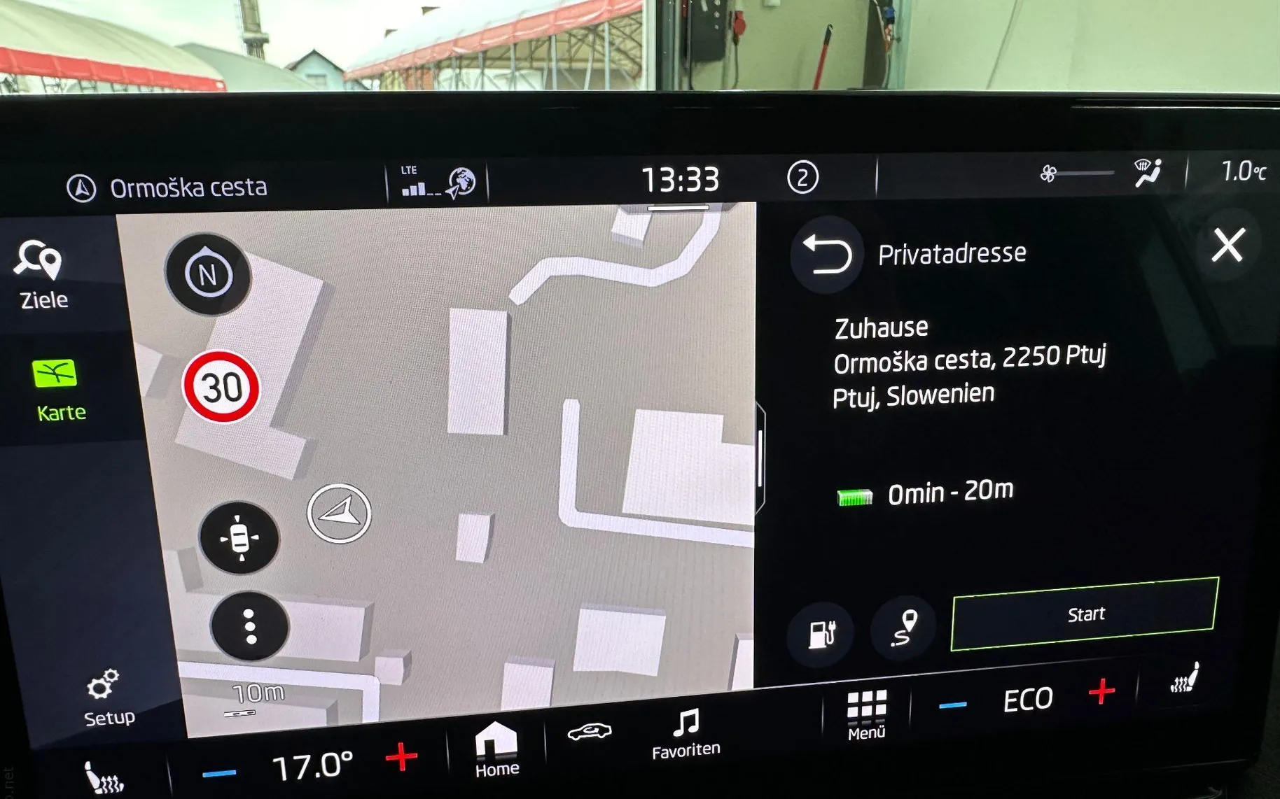Zunanja slika - Škoda Enyaq - RS 220 KW.KAMERA.ACC.4X4.NAVI.LED.KLJUKA.45.000 KM - 14