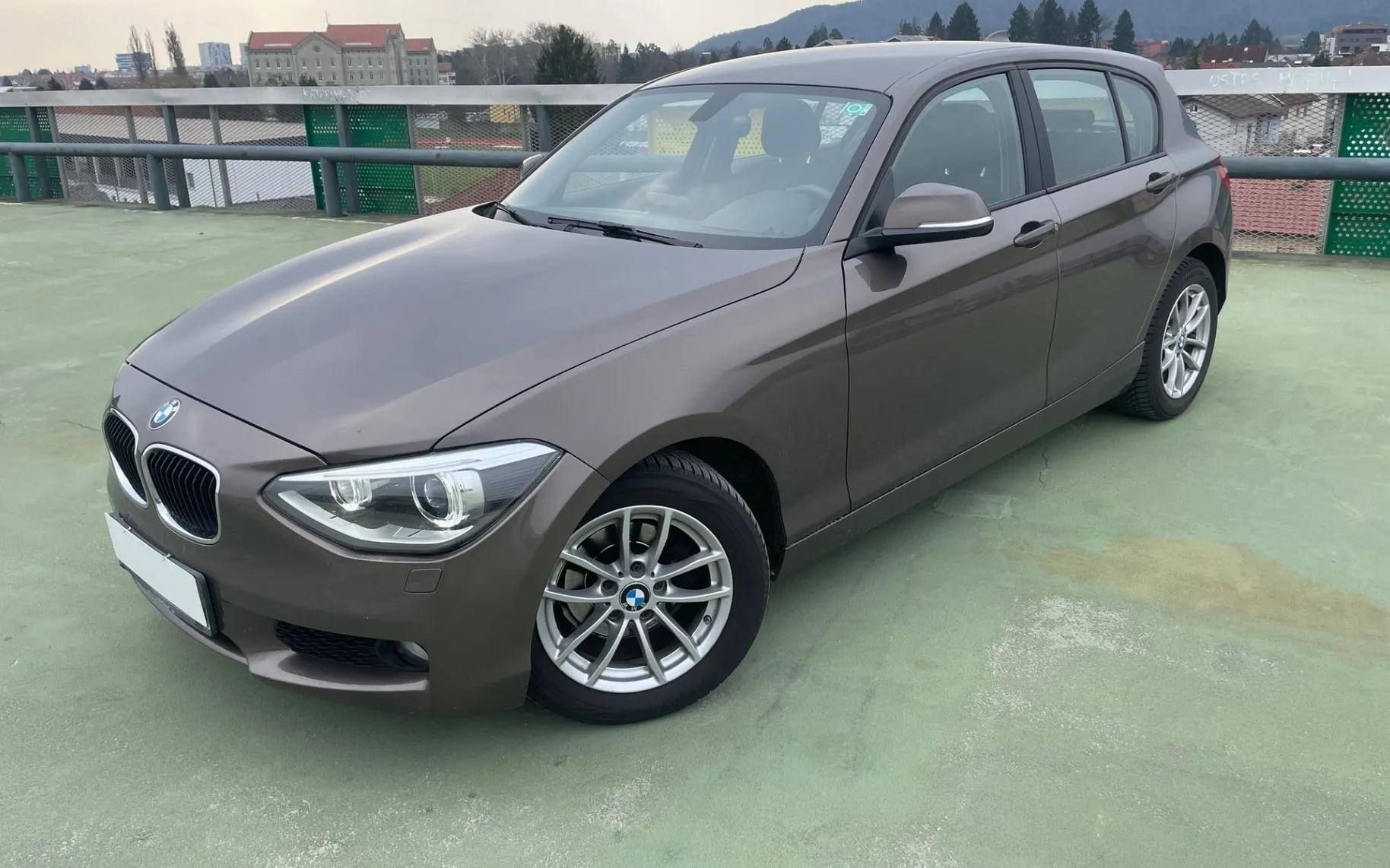 Zunanja slika - BMW Serija 1 - : 116 d XSENON.NAVI.PDC ZADAJ.OGREVANI SEDEŽI - 1
