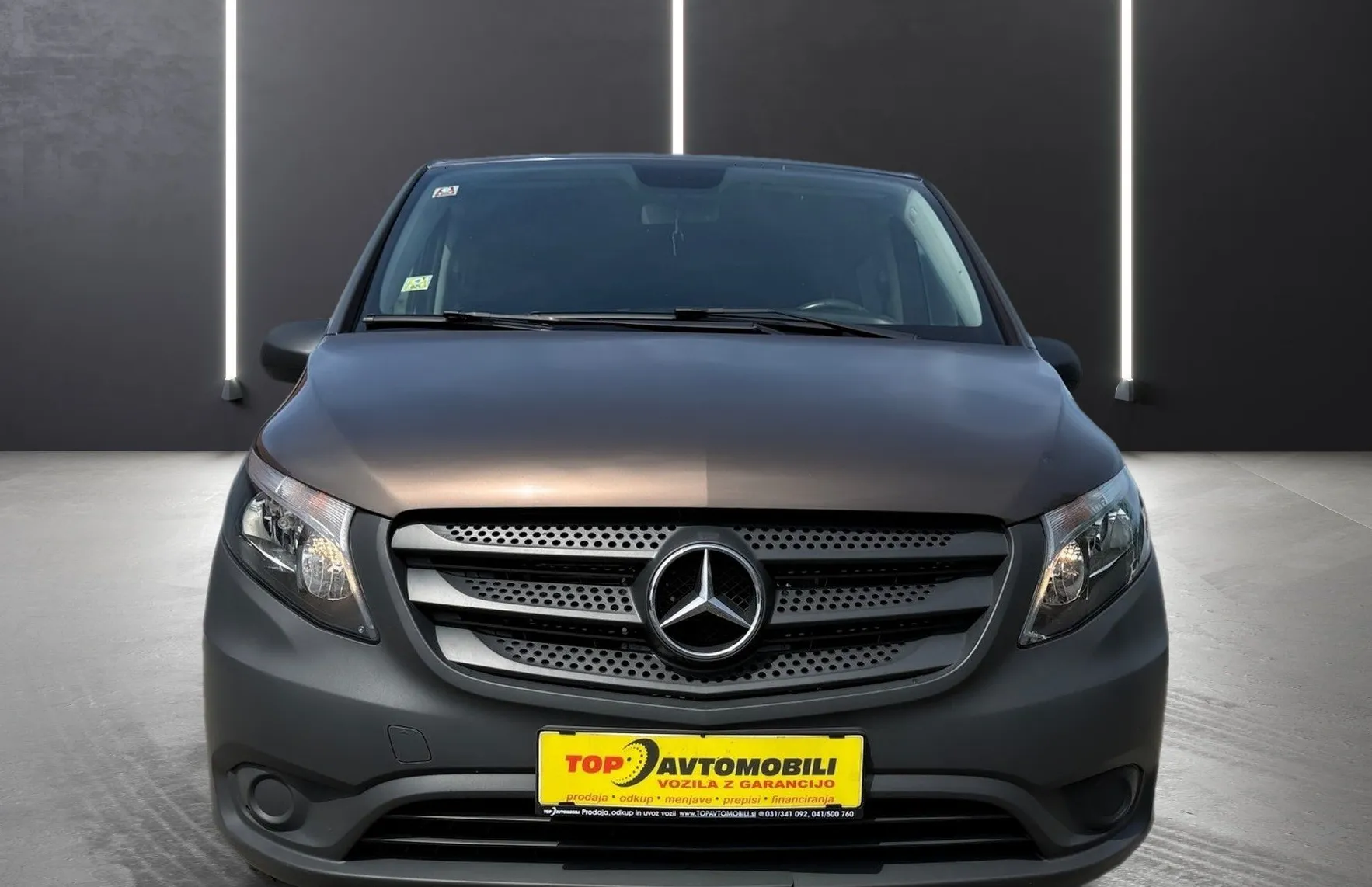 Zunanja slika - Mercedes-Benz Vito - Tourer 116 CDI DOLGI 9 SEDEŽEV NAVI PDC KLJUKA TOP - 11