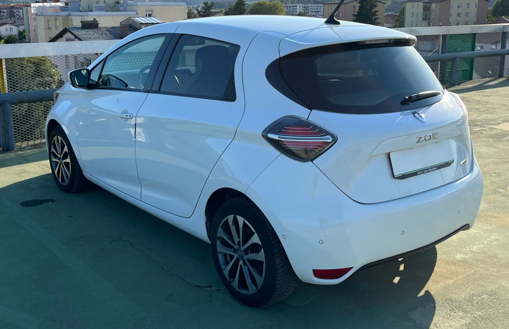 Zunanja slika - Renault Zoe - INTENS R135 LASTNIŠKA BATERIJA V GARANCIJI - 7