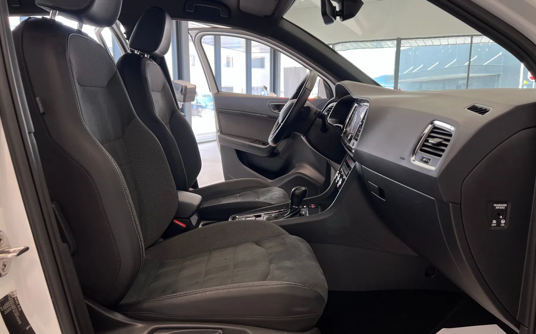 Zunanja slika - Seat Ateca - 2,0 TDI FR DSG - 9