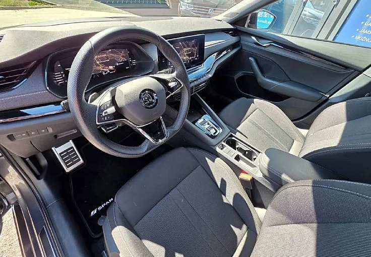 Zunanja slika - Škoda Octavia - Combi 2.0 TDI Sportline DSG.MATRIX.HUD.AMBIENTAL. - 7