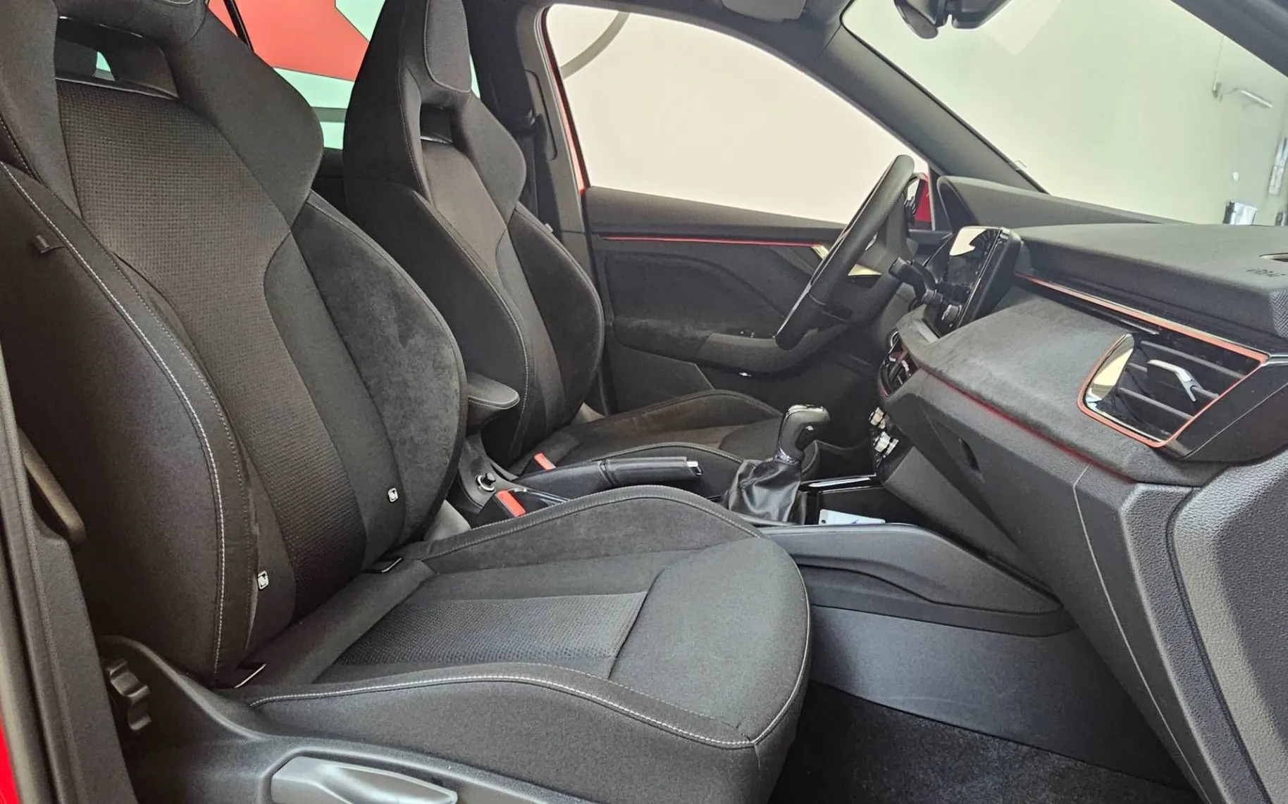 Notranja slika - Škoda Kamiq - 1.5 TSI ACT Selection DSG - 10