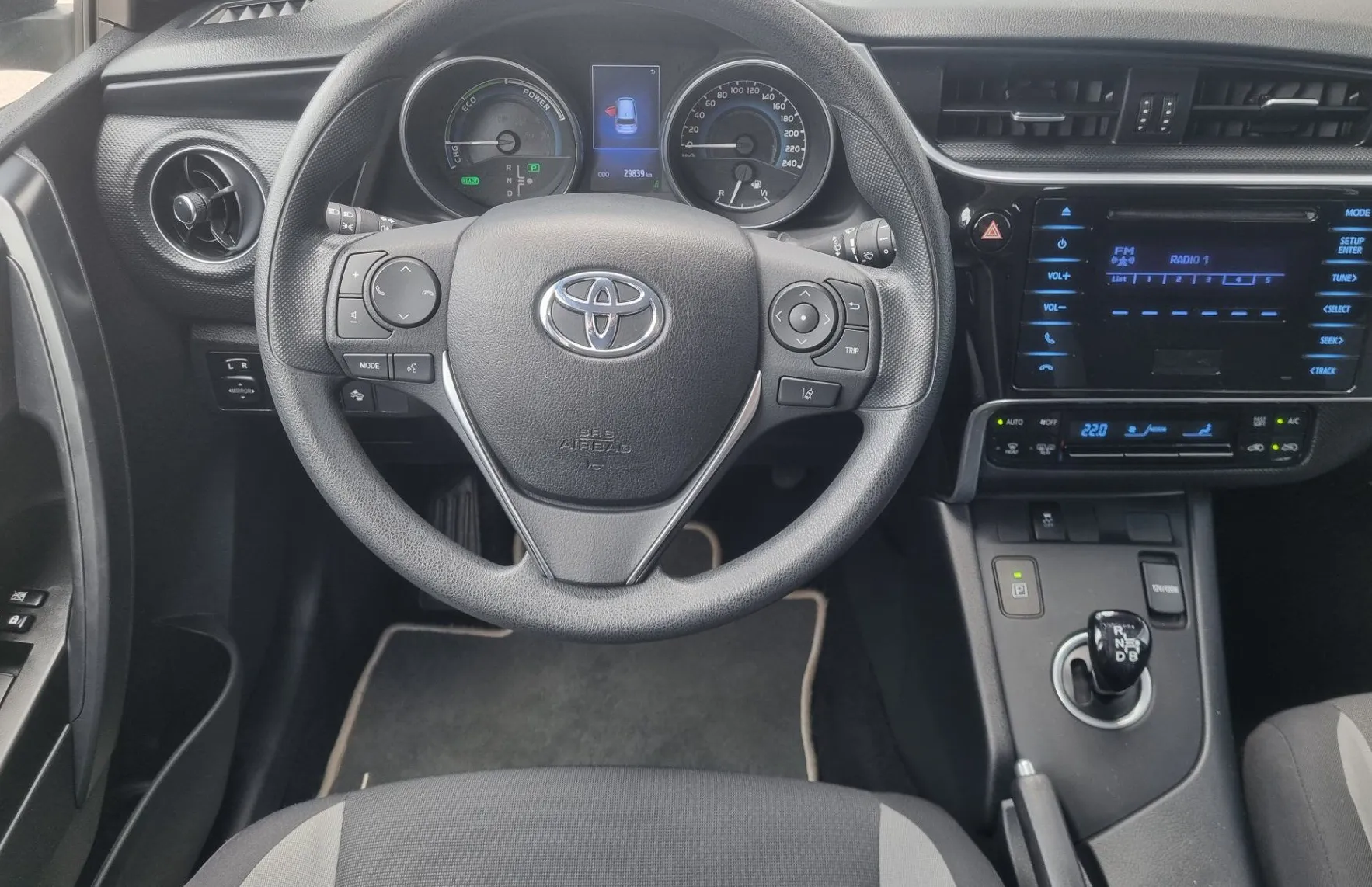 Zunanja slika - Toyota Auris - TOURING 1.8 Hybrid Avtomatik - ZNANA ZGODOVINA - 11