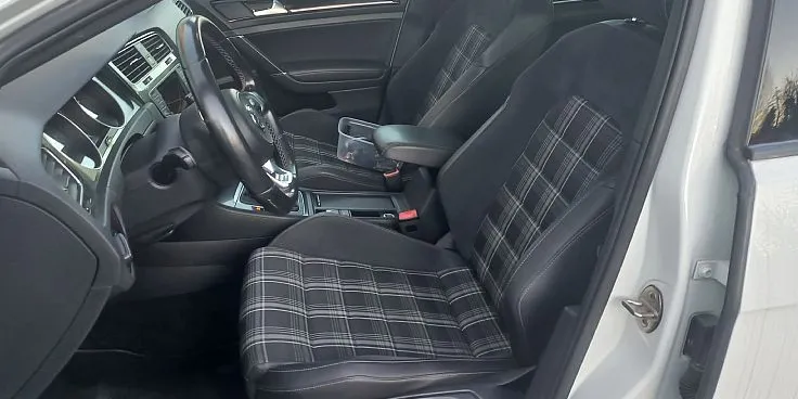 Zunanja slika - VW Golf - 2.0 GTD BMT - 7