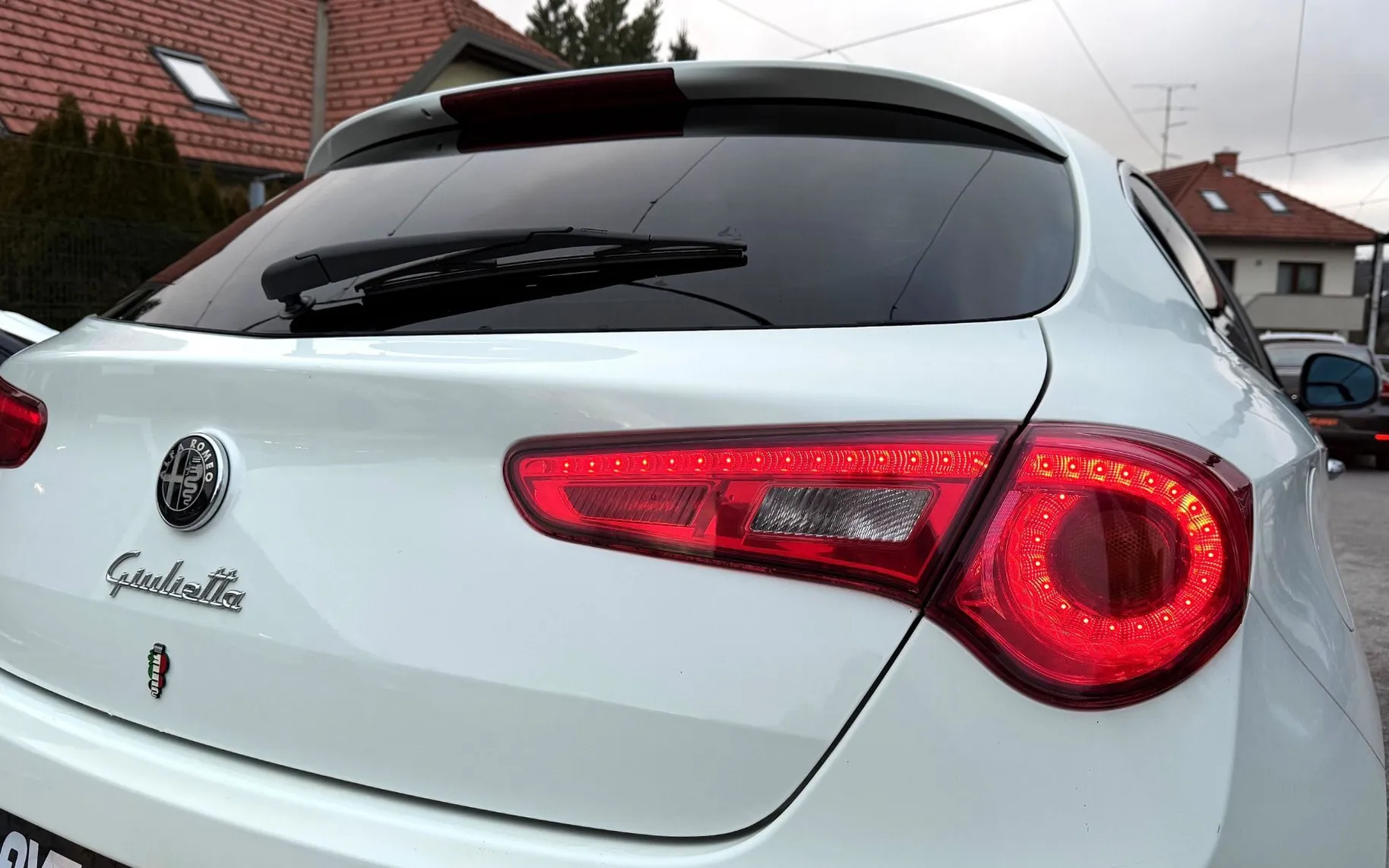 Zunanja slika - Alfa Romeo Giulietta - 1.4 TB 16v Distinctive Sport 3 SLO.VOZILO LED A17 - 14