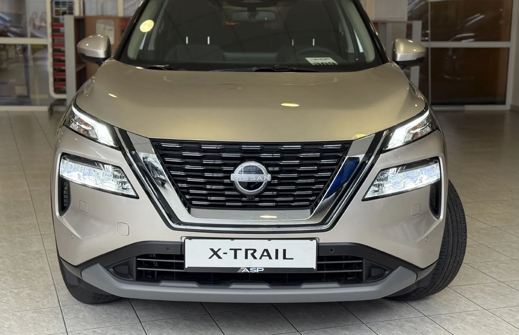 Zunanja slika - Nissan X-Trail - 1.5 VC-T MHEV N-Connecta X-Tronic + CONFORT - 1
