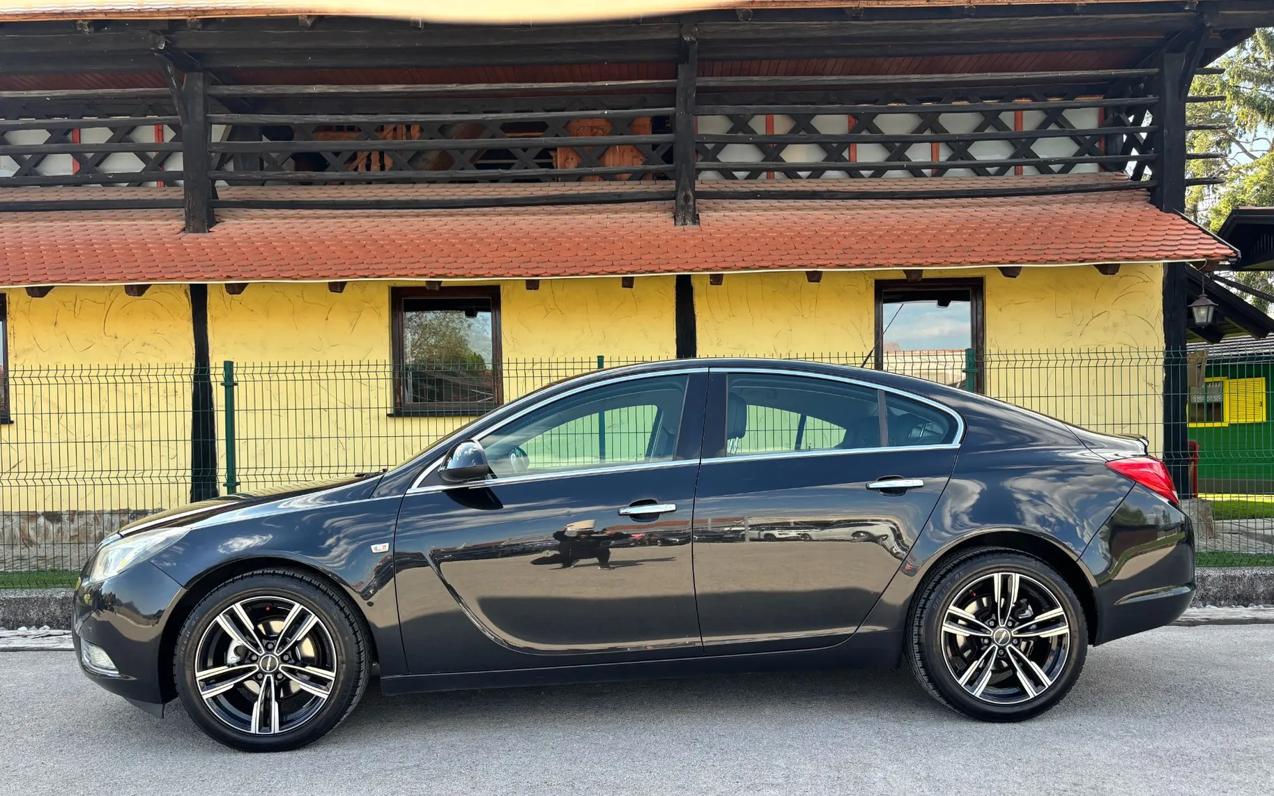 Zunanja slika - Opel Insignia - 2,0 CDTI - 7