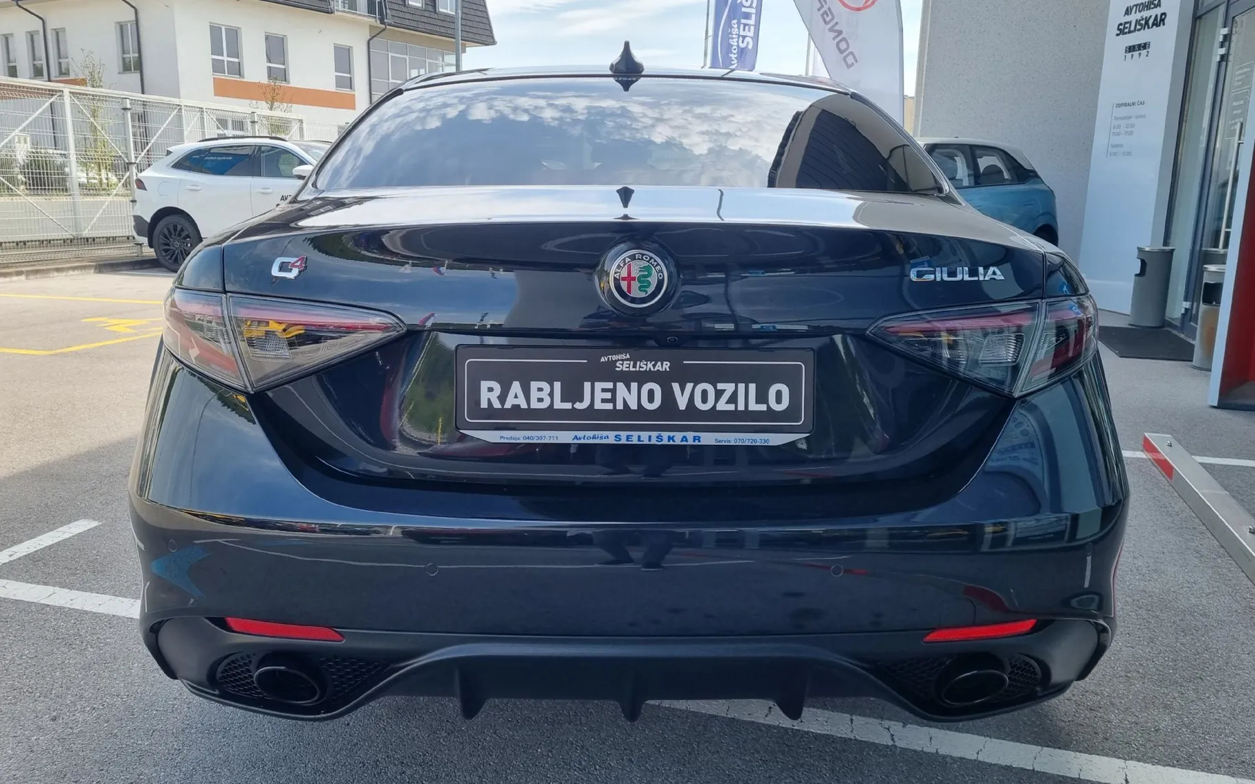 Zunanja slika - Alfa Romeo Giulia - 2.0 Turbo 280 Q4 Veloce - KOT NOVO - SAMO 9.022KM - 5