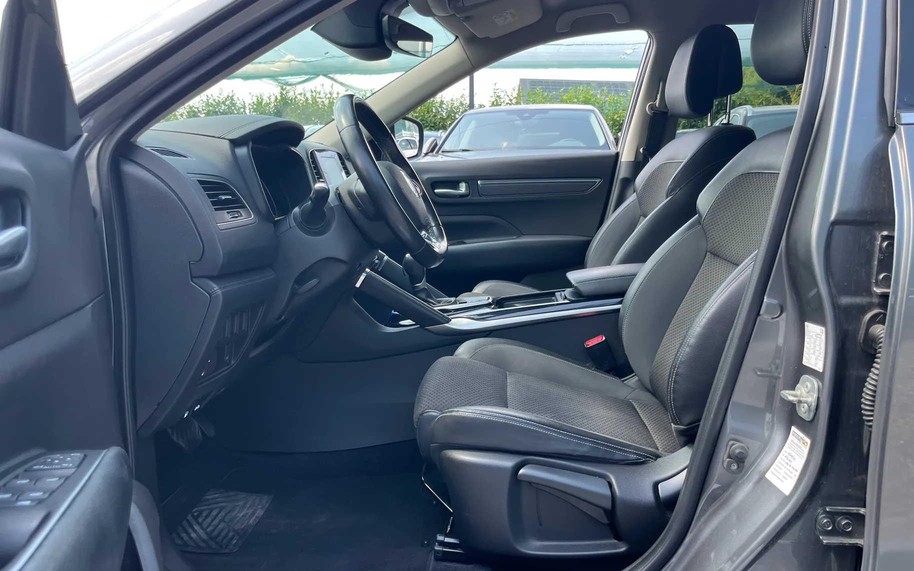 Notranja slika - Renault Koleos - 2.0 / DCI - 17