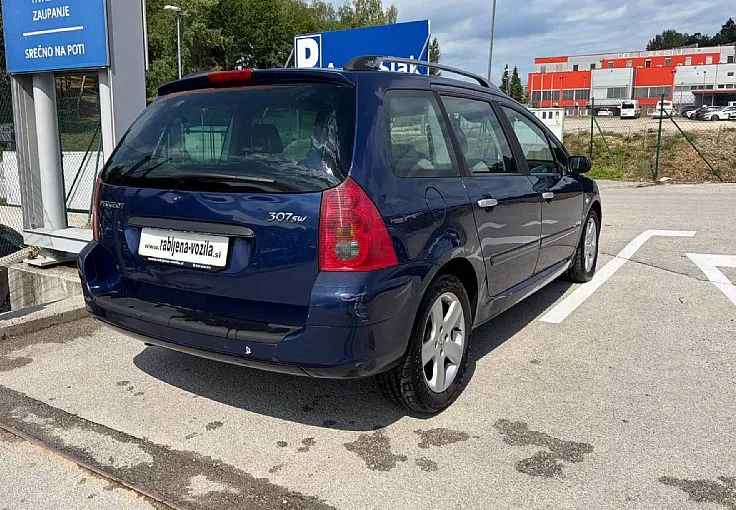 Zunanja slika - Peugeot 307 - SW 2.0 HDI 110 MONOPACK 7 SEDEŽEV - 6