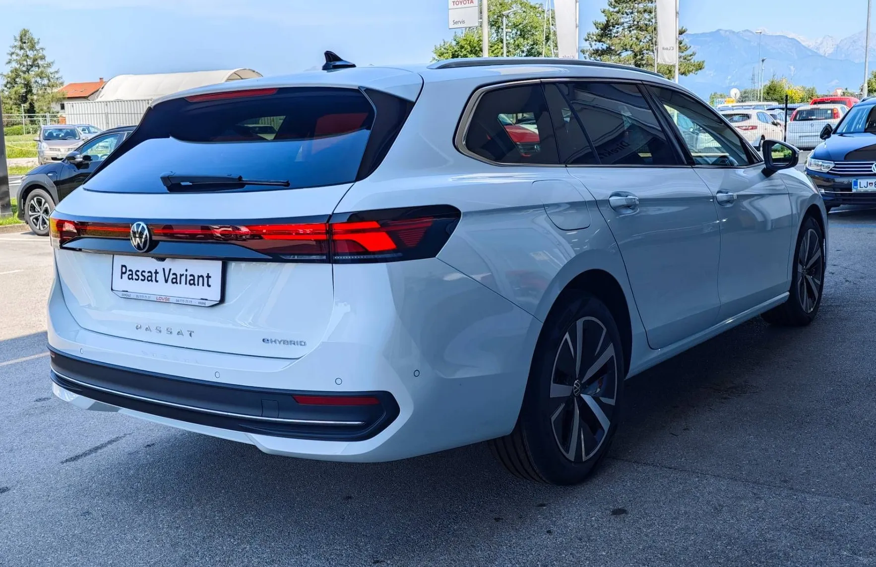 Zunanja slika - Volkswagen Passat - Variant 1.5 TSI eHybrid Business DSG 150kW... - 6