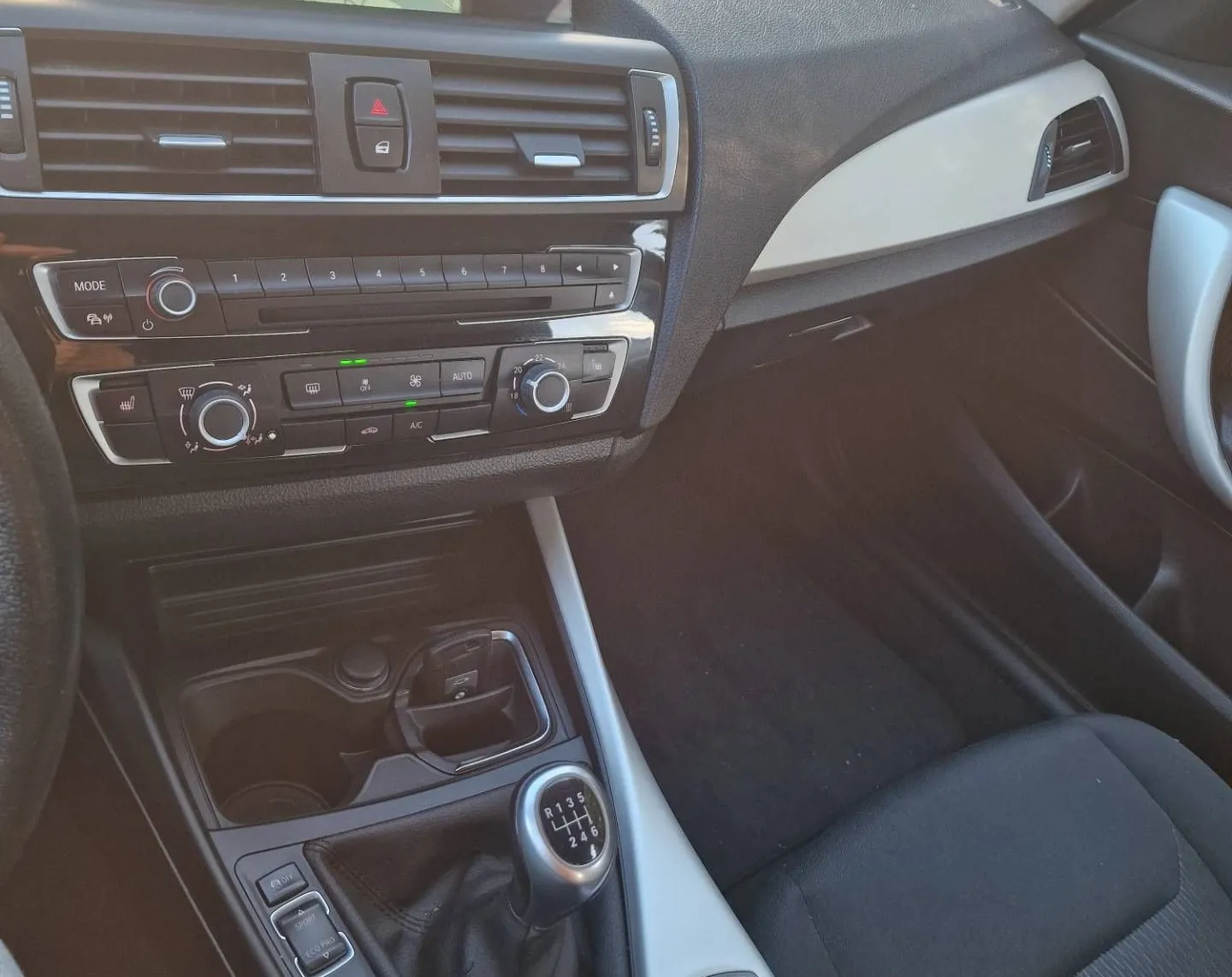 Notranja slika - BMW serija 1: - 116d NA KREDIT BREZ POLOGA - 12