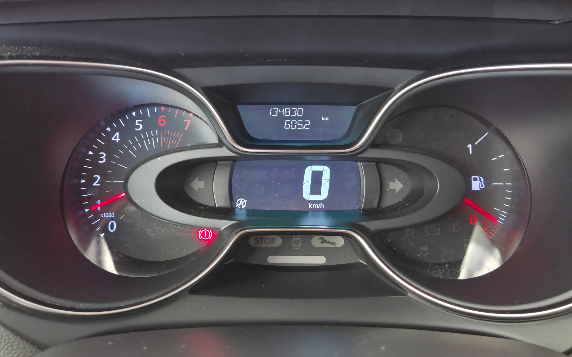 Zunanja slika - Renault Captur - Limited TCe 90 1.LASTNIK SLO.POREKLO - 7