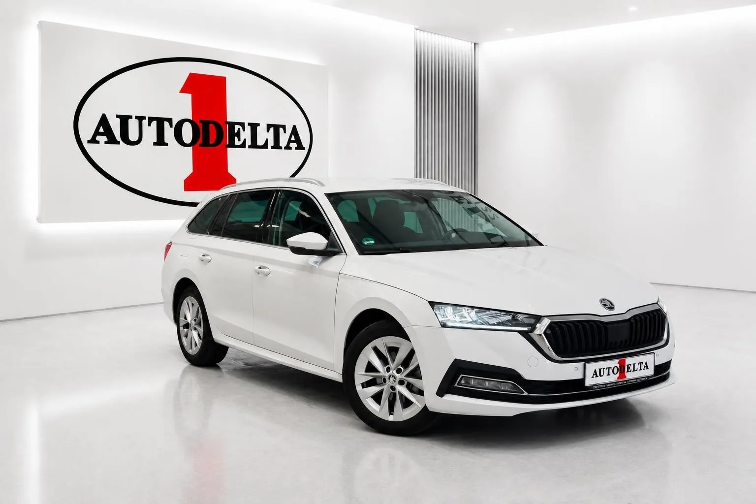 Zunanja slika - Škoda Octavia - Combi 2.0 TDI Style DSG - 2