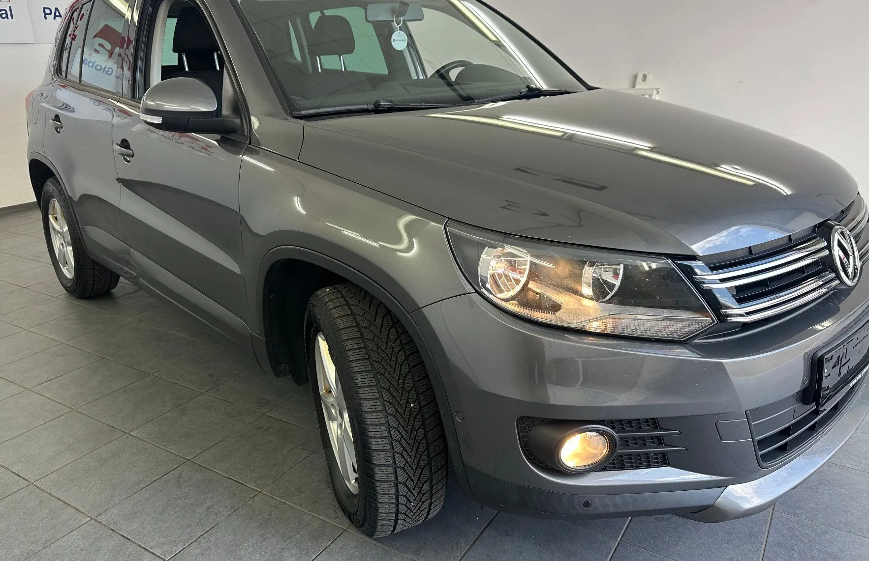 Zunanja slika - Volkswagen Tiguan - 2.0 TDI BMT Trend Fun.SLOVENSKI.SAMO 179.000 KM - 2