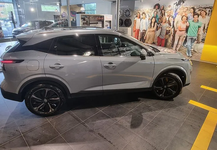 Zunanja slika - Nissan Qashqai - Tekna 1.3 Dih-T MHEV 158 2wd X-Tronic 2T - 5
