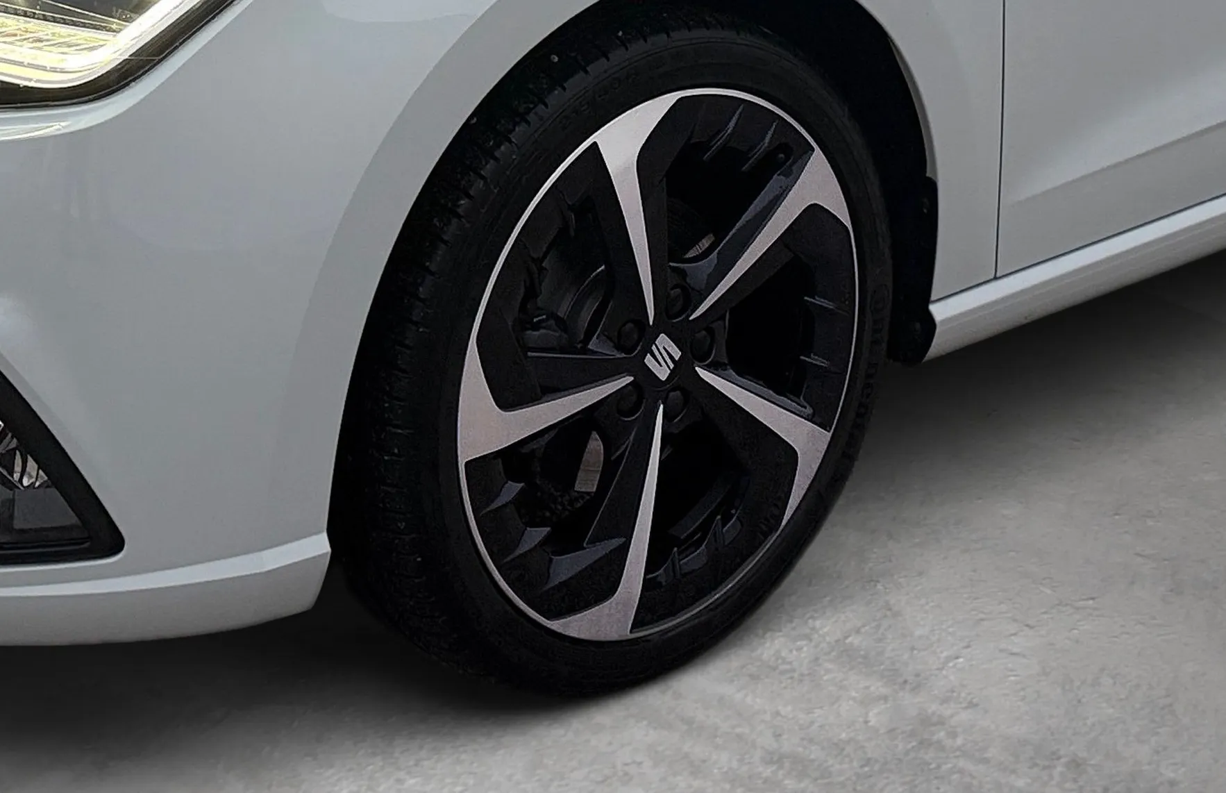 Zunanja slika - Seat Ibiza - FR 1.0 TSI DSG-SLO-Panorama-Gretje sedežev-Kamera. - 6