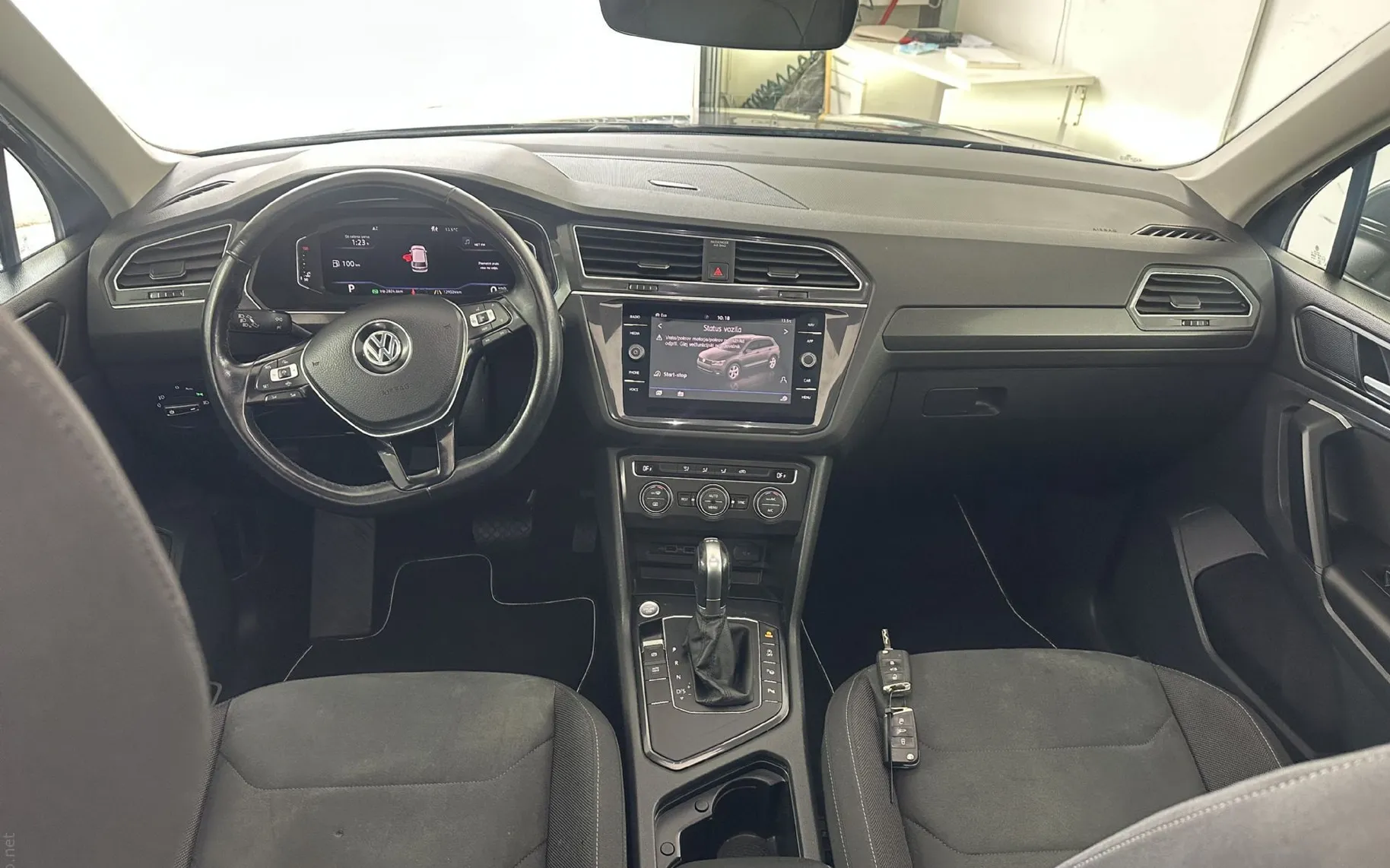 Zunanja slika - Volkswagen Tiguan - 1.5 TSI ACT BMT R-Line DSG.Highline 110kW.KAMERA - 8