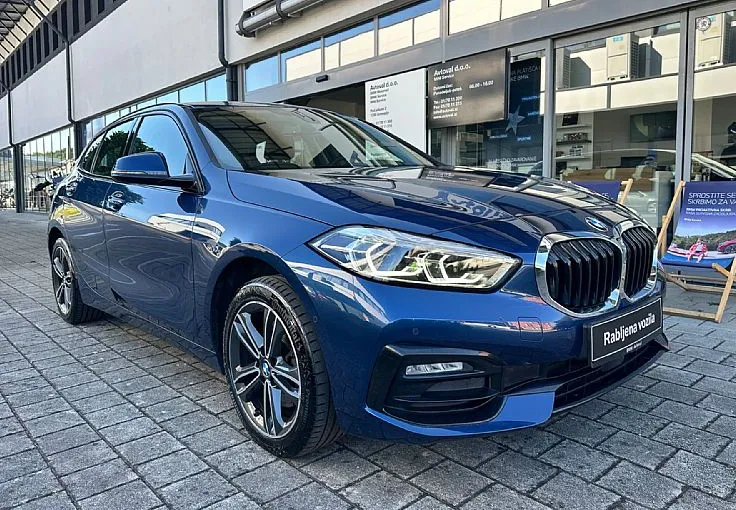 Zunanja slika - BMW Serija 1 - : 118i Sport Line  AUT -   REZERVIRAN - 1