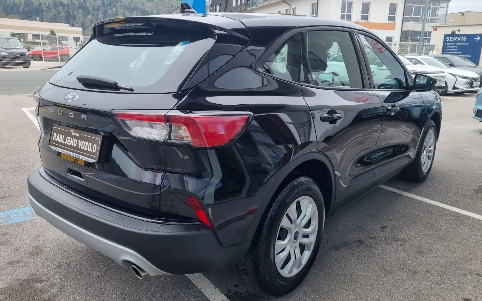 Zunanja slika - Ford Kuga - 1.5 EcoBoost - SAMO 27.891KM - NAVI-DAB-PDC-TEMP. - 6