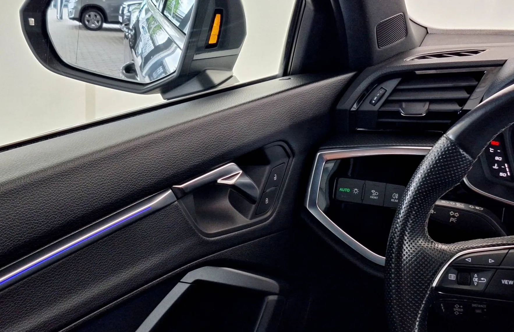 Zunanja slika - Audi Q3 - Sportback 35 TFSI S line•AMBIENT•ACC•KAMERA•MRTVI KOTI• - 17
