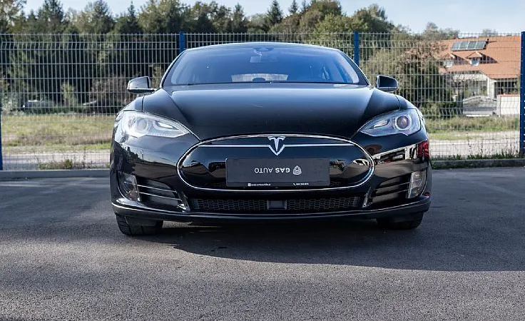 Zunanja slika - Tesla Model S - 70D - 2