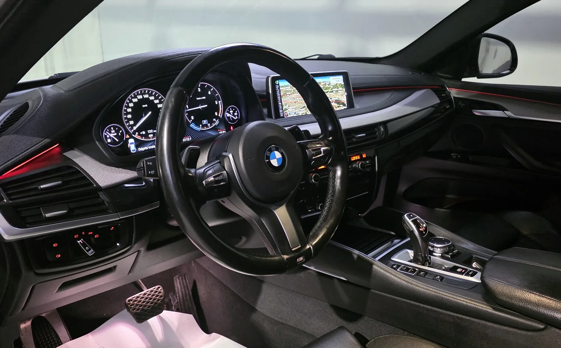 Zunanja slika - BMW X6 - xDrive 30d Avt. - 8