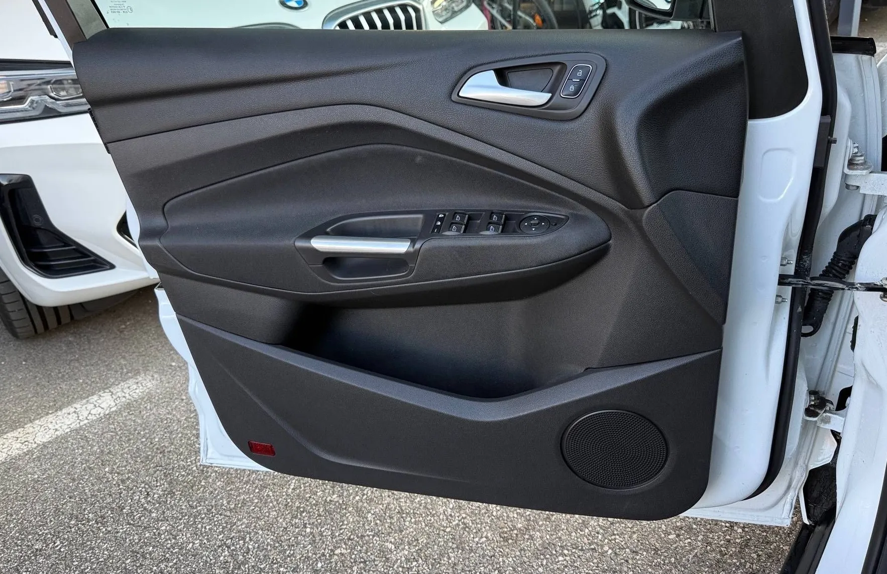 Zunanja slika - Ford Grand C-Max - 1.5 TDCi 1.LASNTIK SLO AVTO NAVI PDC - 11