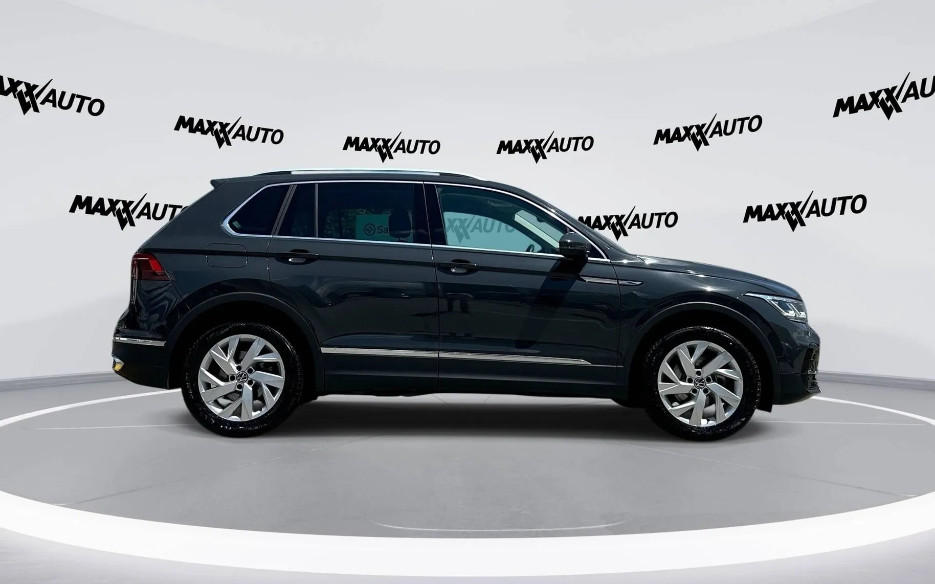 Zunanja slika - Volkswagen Tiguan - 2.0 TDI BMT Elegance DSG VIRTUAL ACC KAMERA - 4