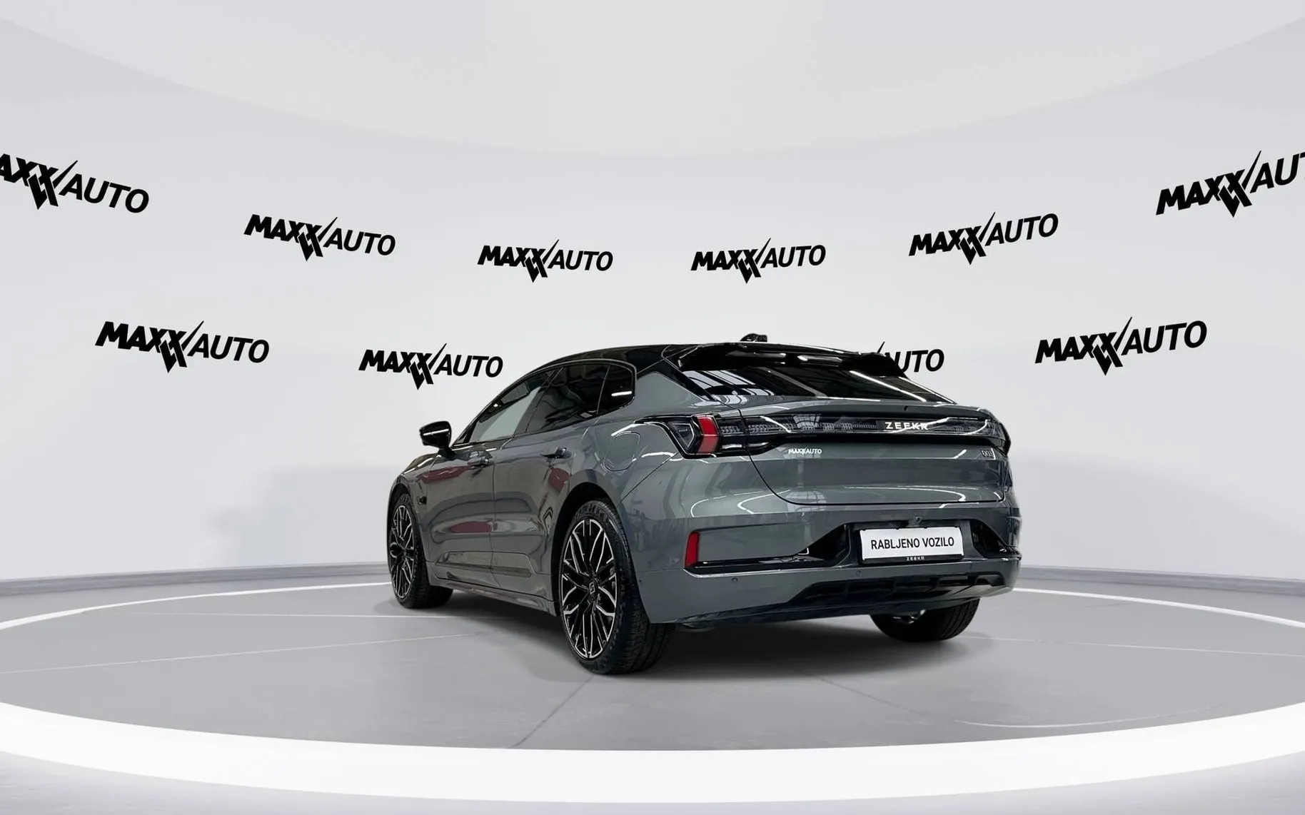 Notranja slika - Zeekr 001 - Privilege AWD - 7