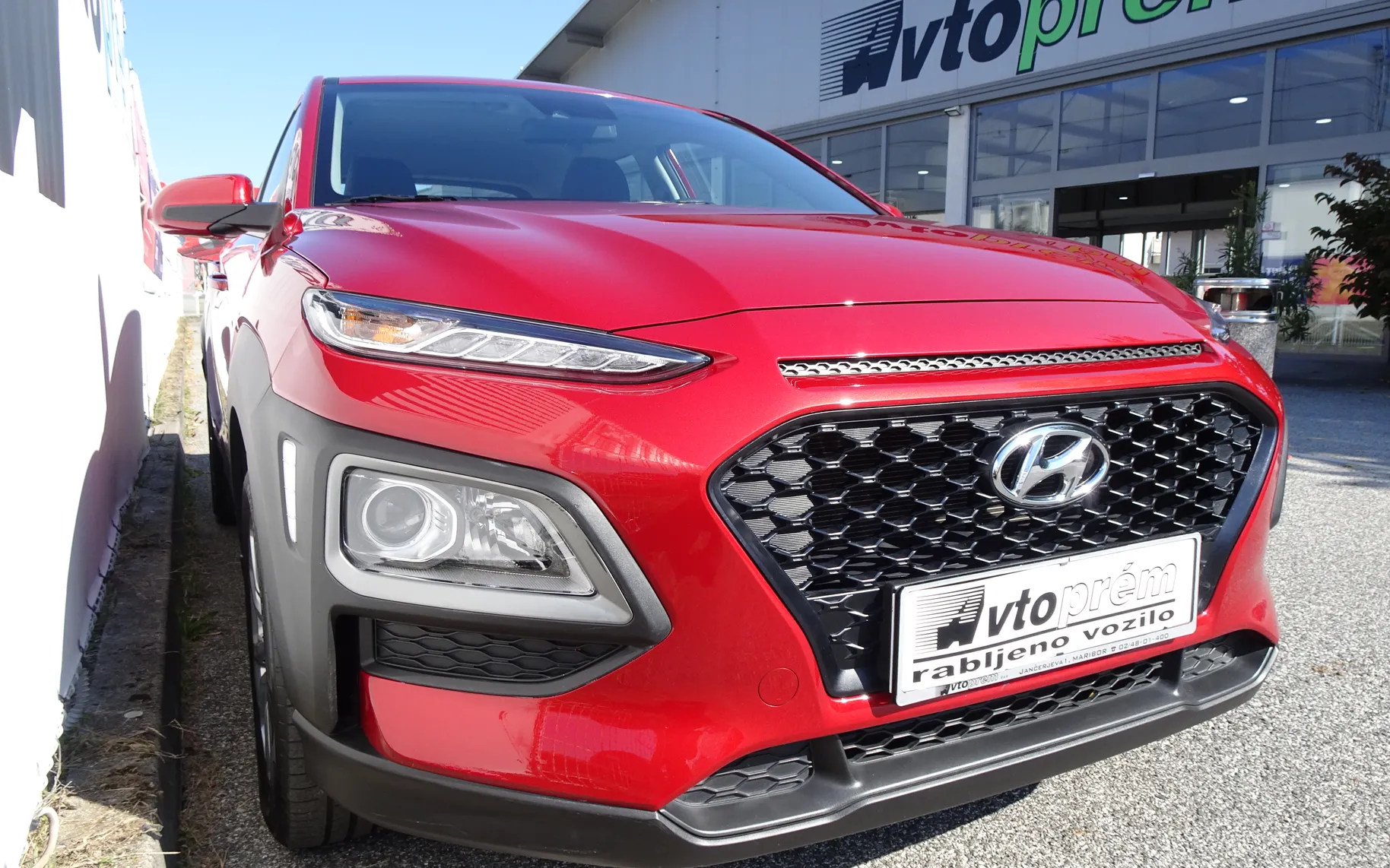 Zunanja slika - Hyundai Kona - 1,0 T-GDI 120 Trend - 2